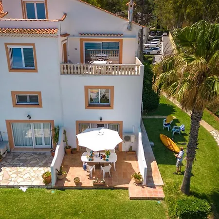 Son De Mar. Unico Nyaraló