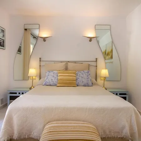 Дом отдыха Son De Mar. Unico *